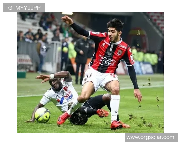 足球球星daka速度爆发助力球队攻防转换全场焦点